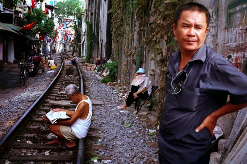 Passageway Train Track of Hanoi, Vietnam Passageway Train Track of Hanoi, Vietnam