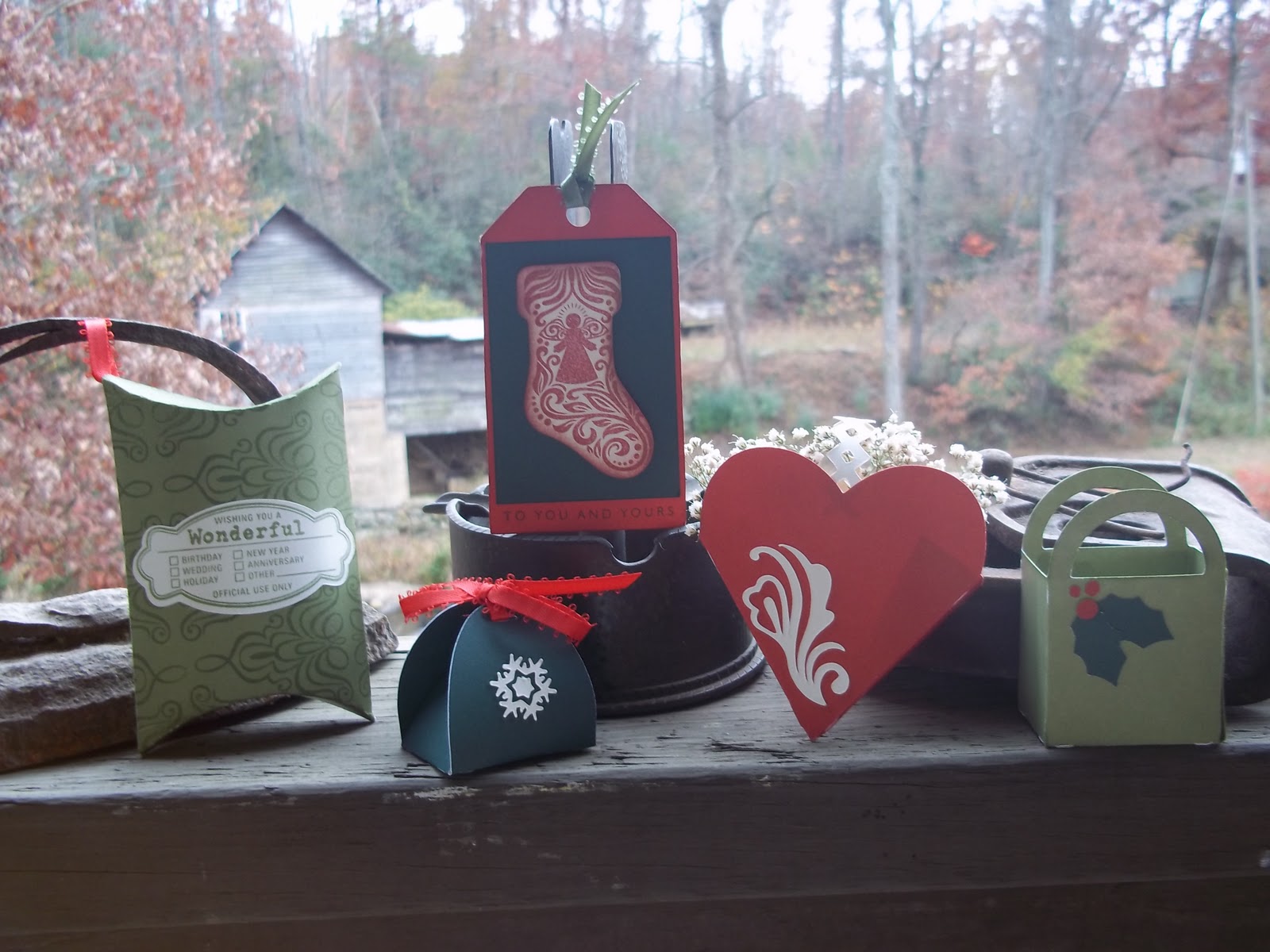 Michelle's Creative Connections: Christmas Gift Boxes