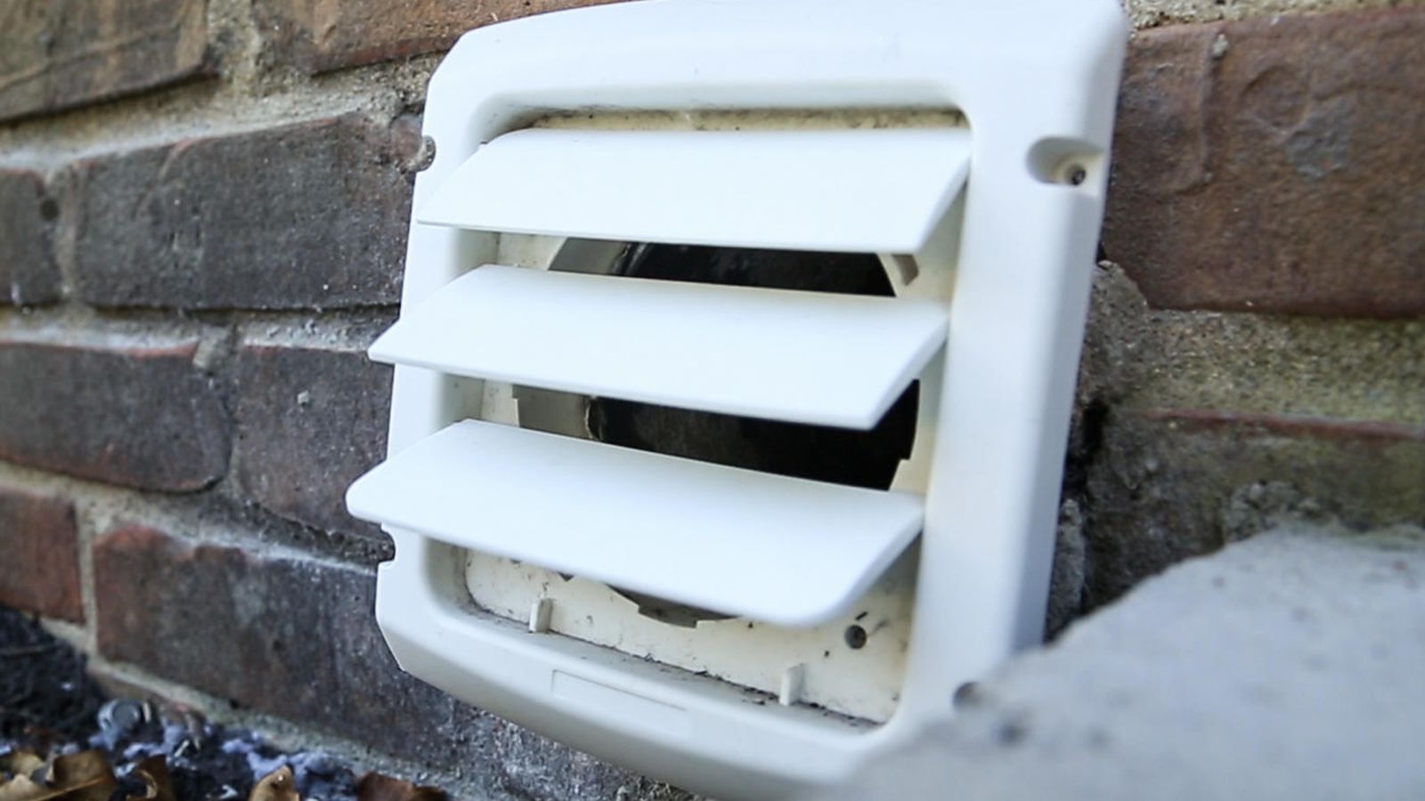 Why is there need to clean the Dryer Vent professionally? Cambridge