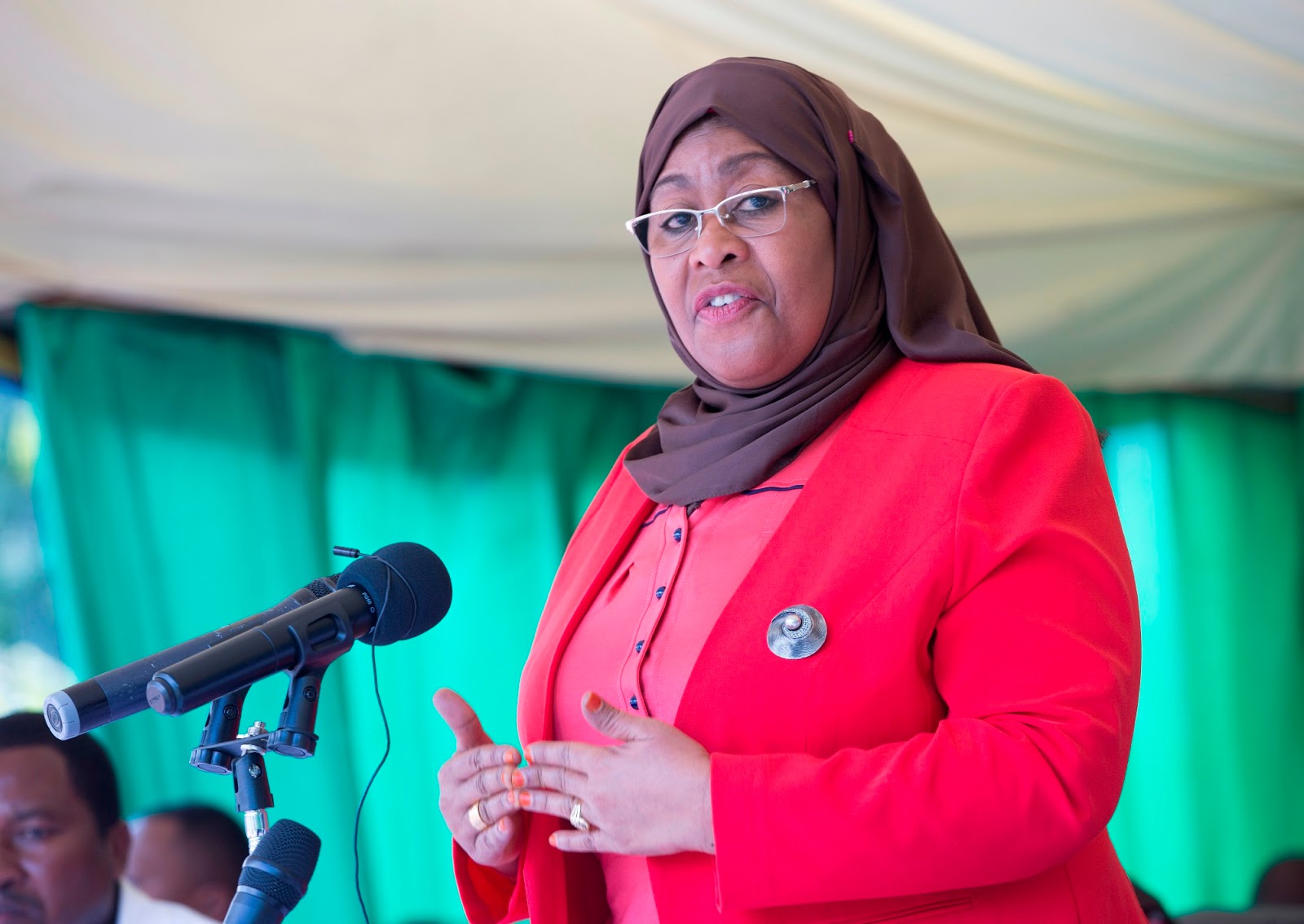 Ndani ya siku 18 za Mama Samia Taifa limejawa na FURAHA ingawa hajagawa