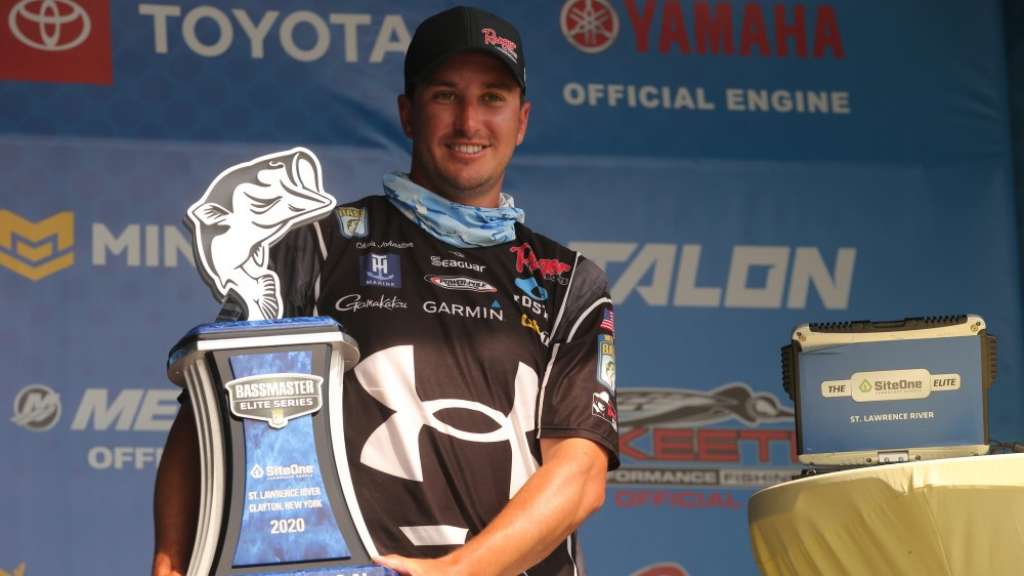 IBASSIN Chris Johnston Wins! Chris Johnston Wins!