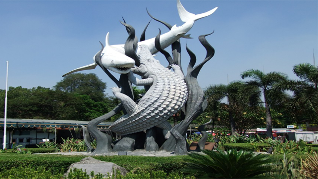 http://www.asiamedan.com/tourpackage/indonesia/indonesia/jawa-timur/surabaya/5d4n-surabaya--the-ancient-city-of-majapahit-kingdom-tour-package/#sthash.cSGajTUU.dpuf