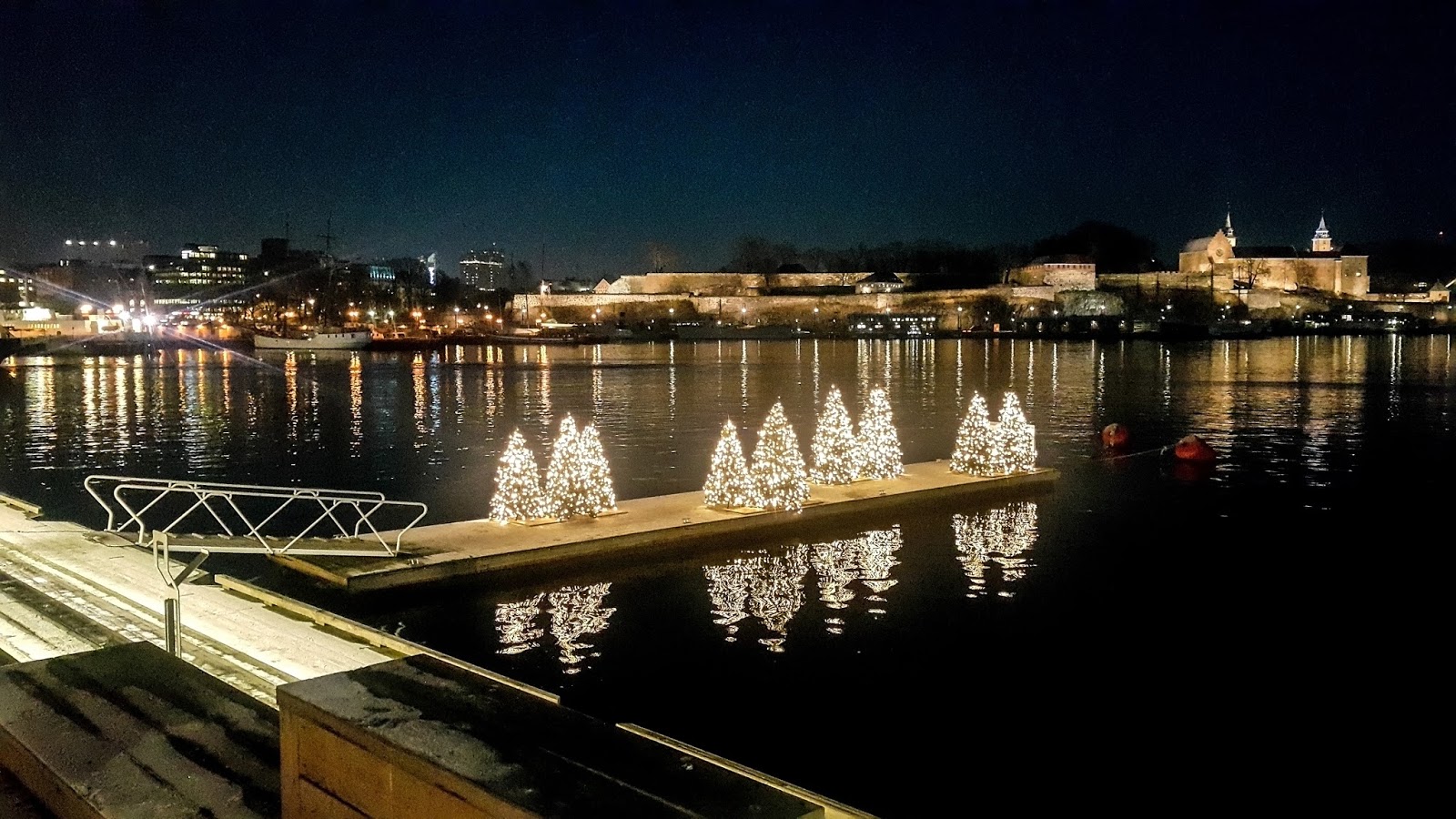 Norway through my eyes Christmas in Norway. What to do on Christmas here