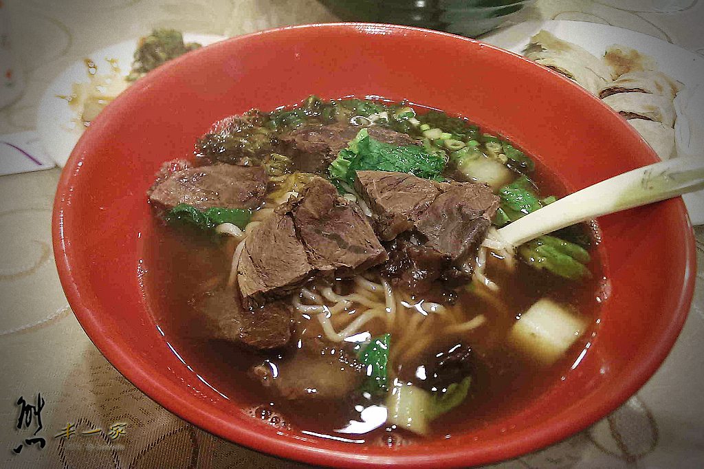 知味館麵食｜台北捷運象山站美食餐廳｜貓耳朵、現做麵食點心