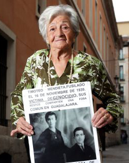 ASCENSIÓN MENDIETA: una vida dedicada a la lucha por la memoria