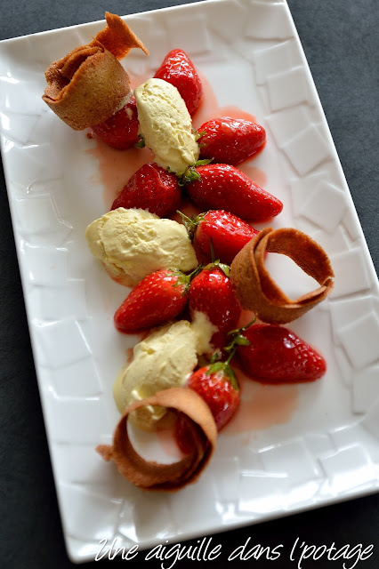 Poêlée- fraises-Plougastel - tuiles - blé noir-sarrasin-dessert