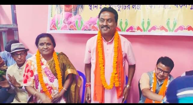 ভোটের আগেই ঘর ভাঙল তৃণমূলের , বিজেপিতেই ফিরলেন বেলারানী , খড়গপুরে সংকটে শাসকদল 1 ভোটের আগেই ঘর ভাঙল তৃণমূলের , বিজেপিতেই ফিরলেন বেলারানী , খড়গপুরে সংকটে শাসকদল