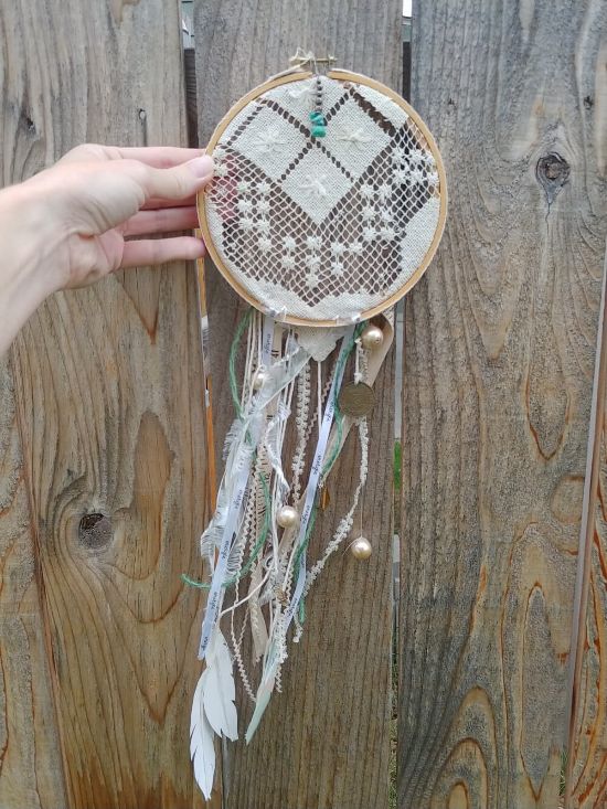DIY Upcycled Dream Catcher - 7 Days of Thrift Shop Flips - Day Six