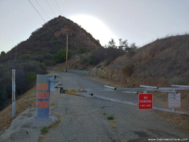 How to get to Topanga Lookout Trailhead California