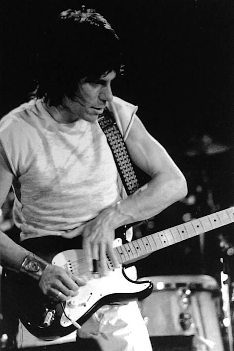 B面に恋をして。: ジェフ・ベック徹底研究(奏法と使用ギター、機材)