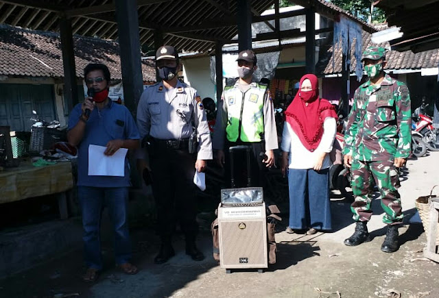 Tiga Pilar Desa Kayumas Sosialisasi Disiplin Protokol Kesehatan