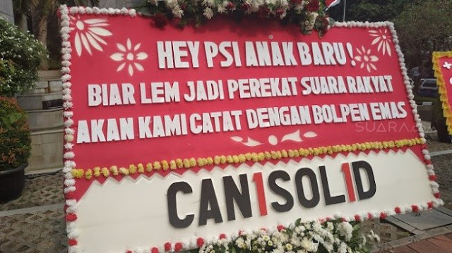 Sebut Karangan Bunga untuk William PSI Palsu, Politisi Demokrat: Kayak Ahok Sebut Karangan Bunga untuk William PSI Palsu, Politisi Demokrat: Kayak Ahok