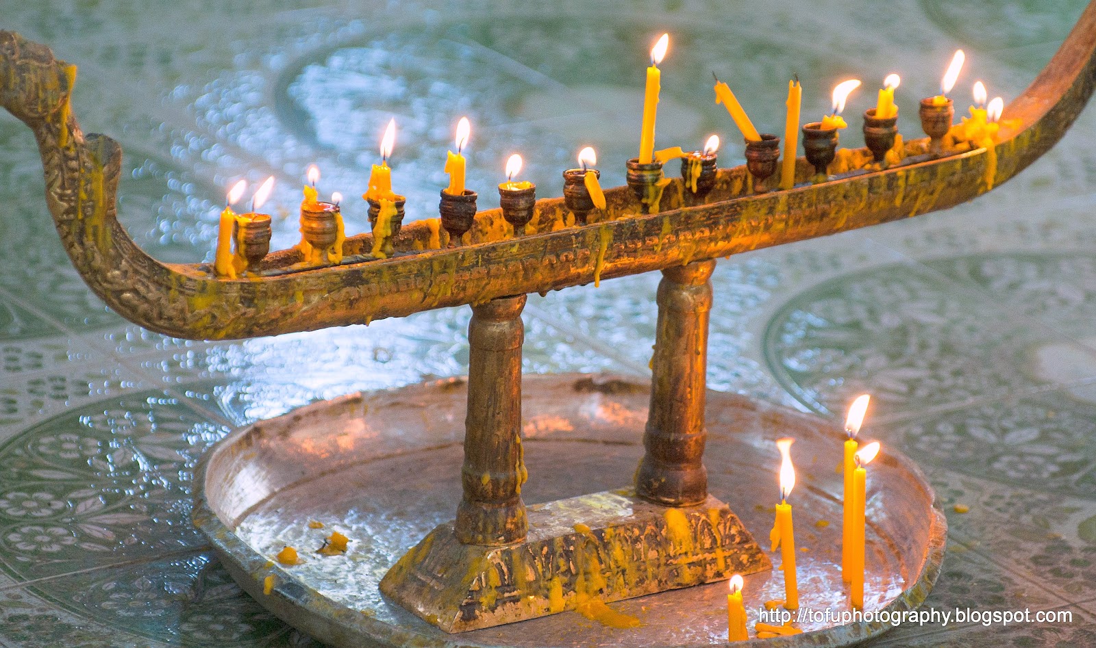 Tofu Photography Shrine candles