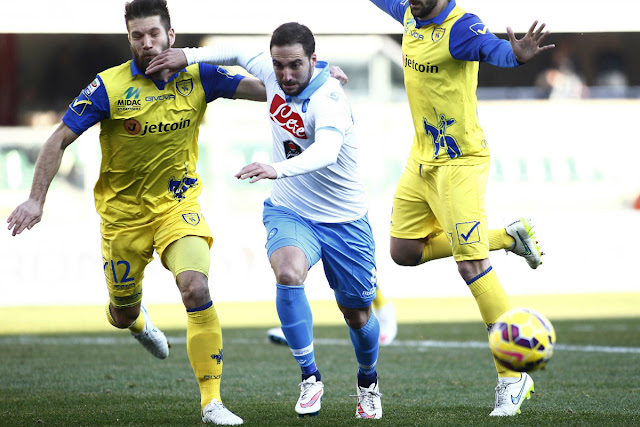 Από κόσκινο οι εκλεκτοί