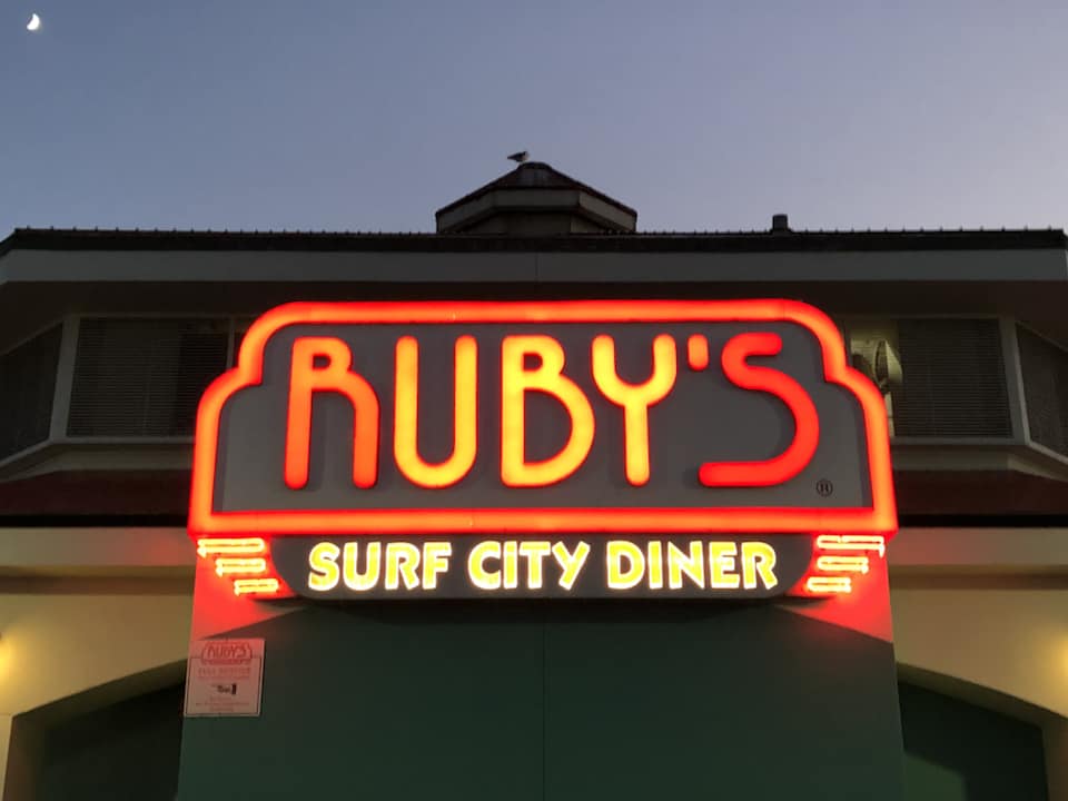 The Pineappleman S Tiki Blog Jan And Dean S Tiki Lounge In