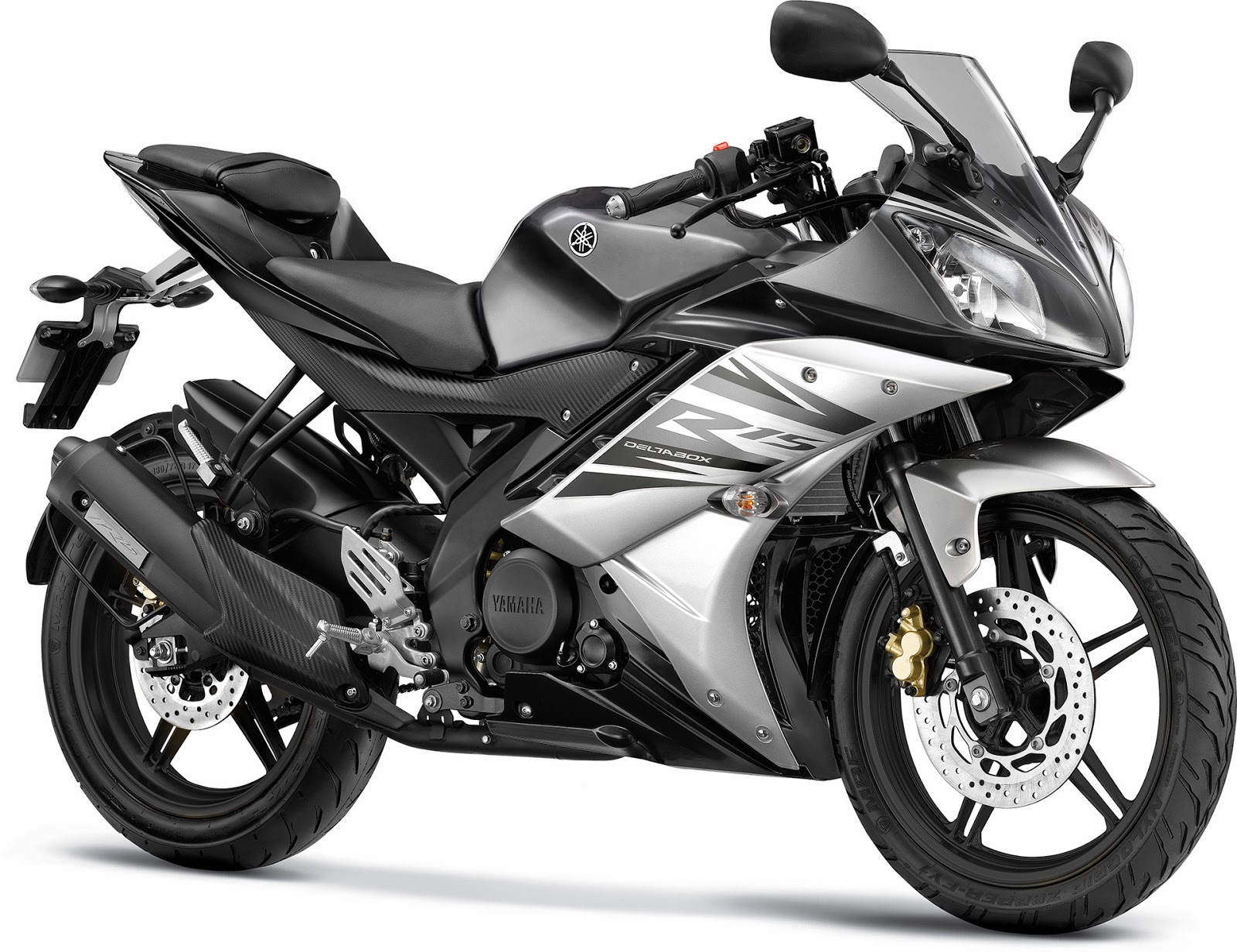 Yamaha R15 V3 đến từ Tân Phú độ kiểng tại Hoàng Trí Shop