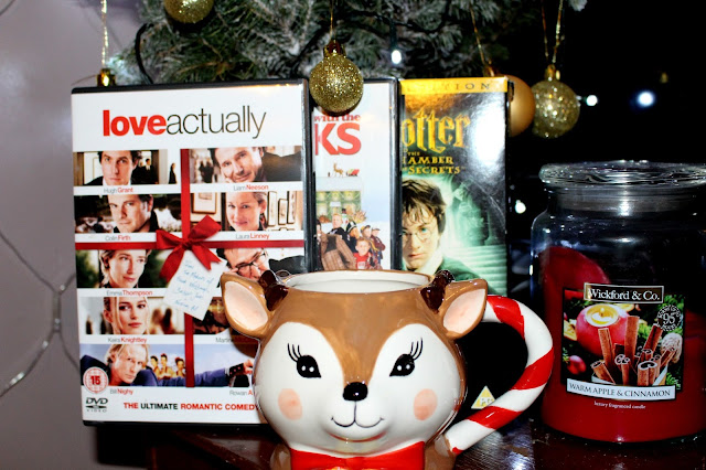 christmas eve traditions, danielle levy, blogmas, love actually, christmas with the kranks, harry potter, george at asda, wickford and co candle