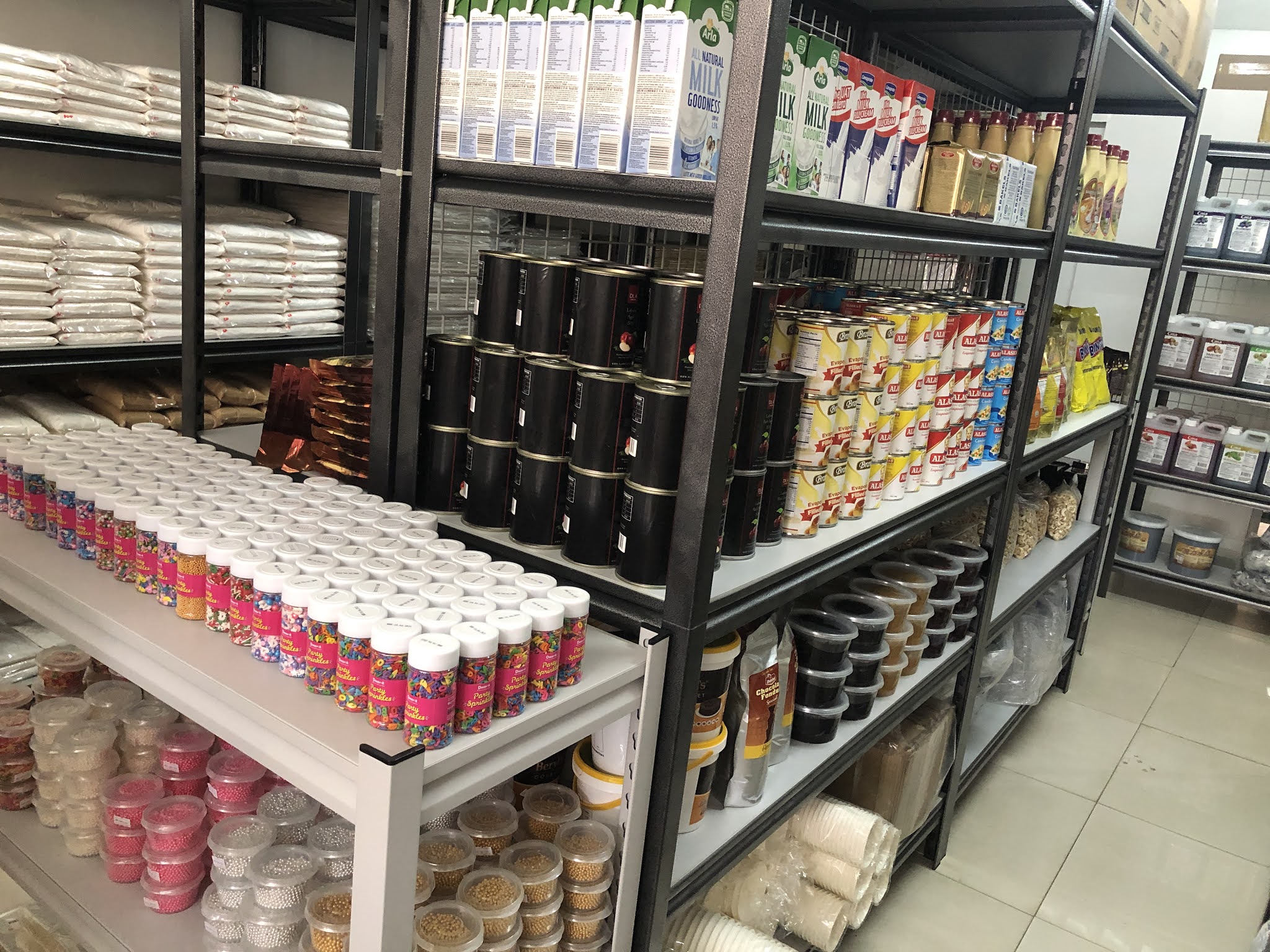 SeaCakes Outlet a Complete Baking and Culinary Supplies Store Opens