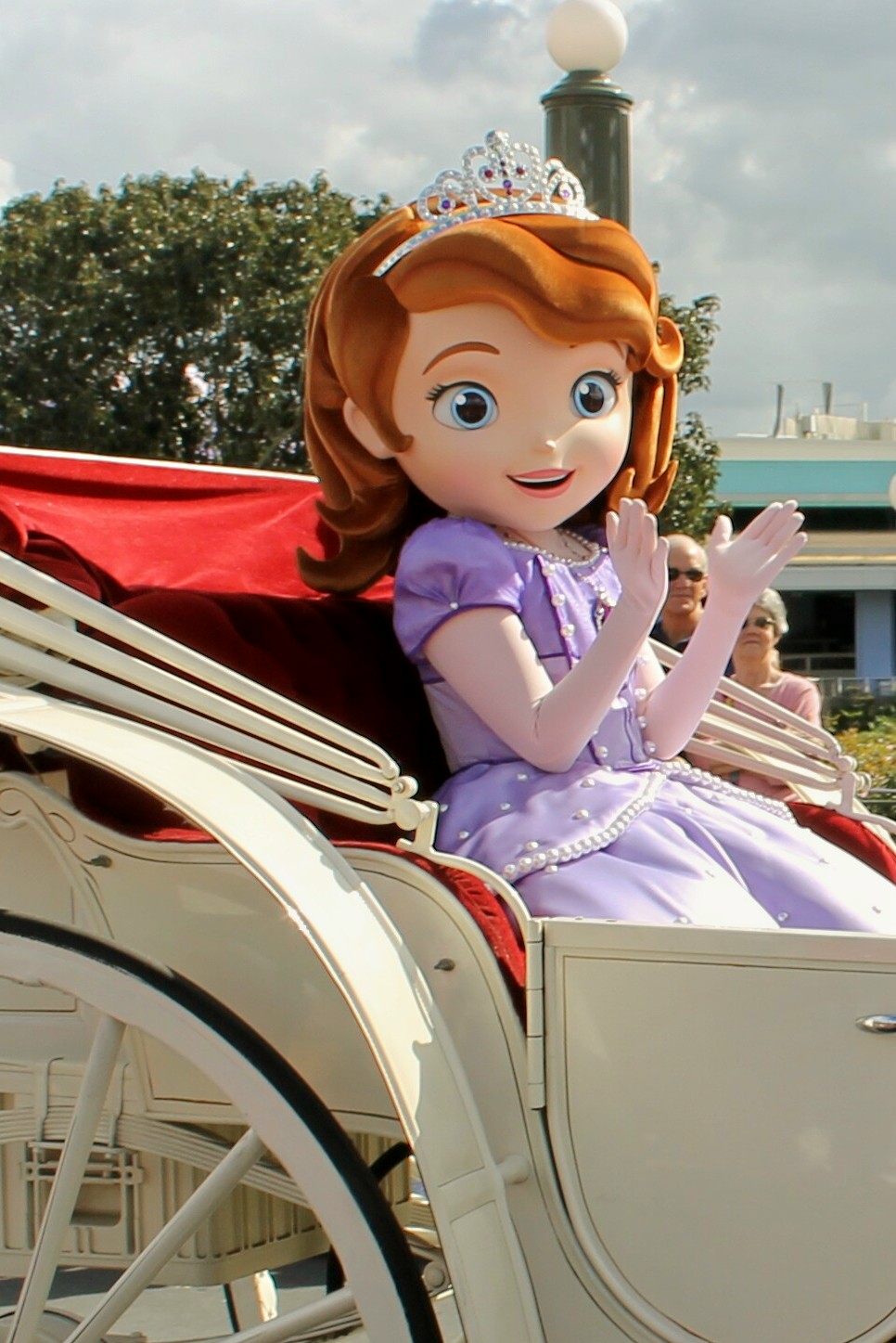Unofficial Disney Character Hunting Guide Sofia The First Debuts At unofficial-disney-character-hunting-guide-sofia-the-first-debuts-at