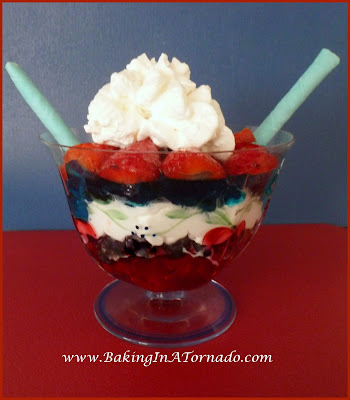 Sparkling Jello Parfait | www.BakingInATornado.com | #recipe #dessert