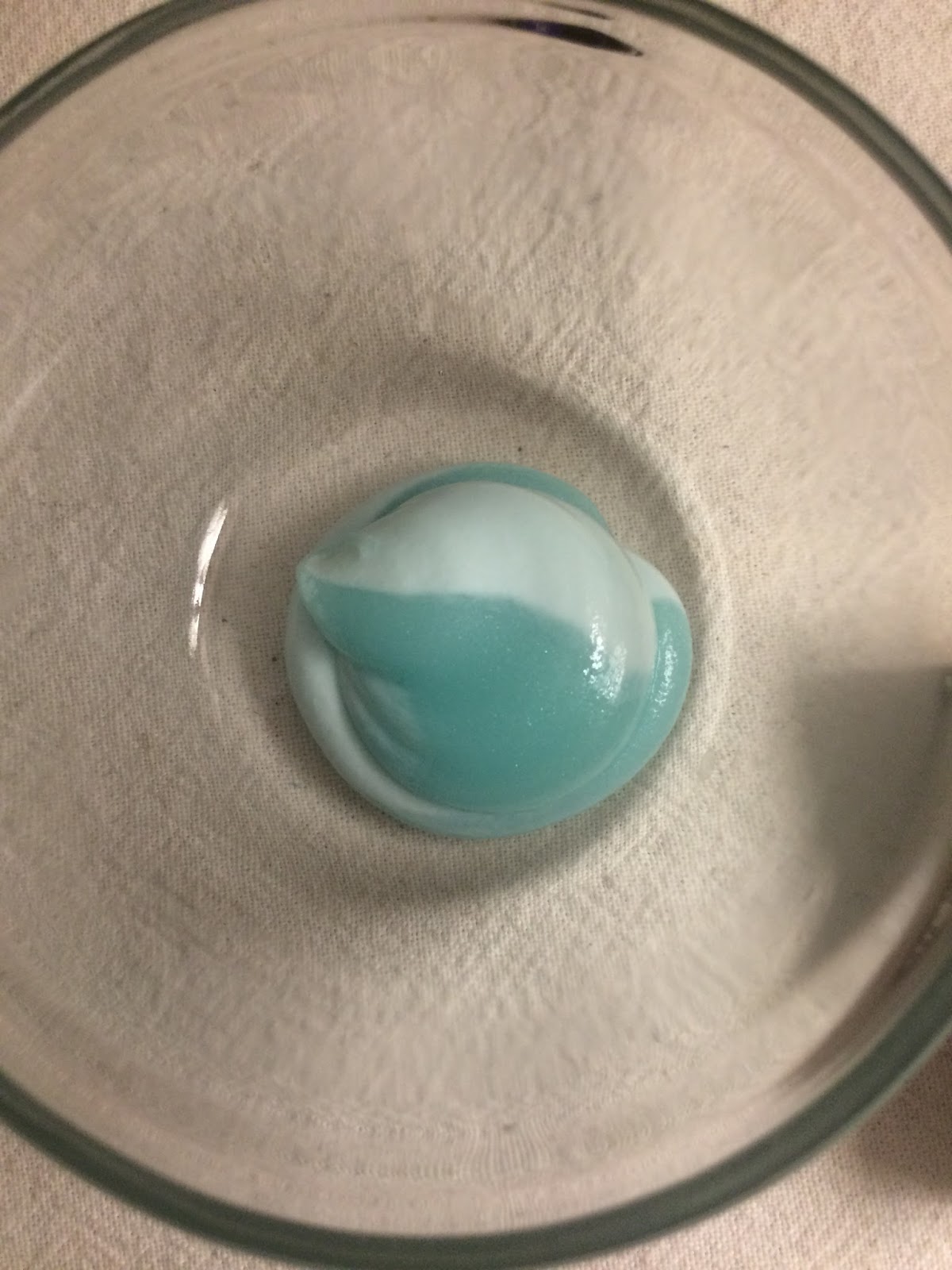 Vasti's DIY Blog DIY Toothpaste Putty