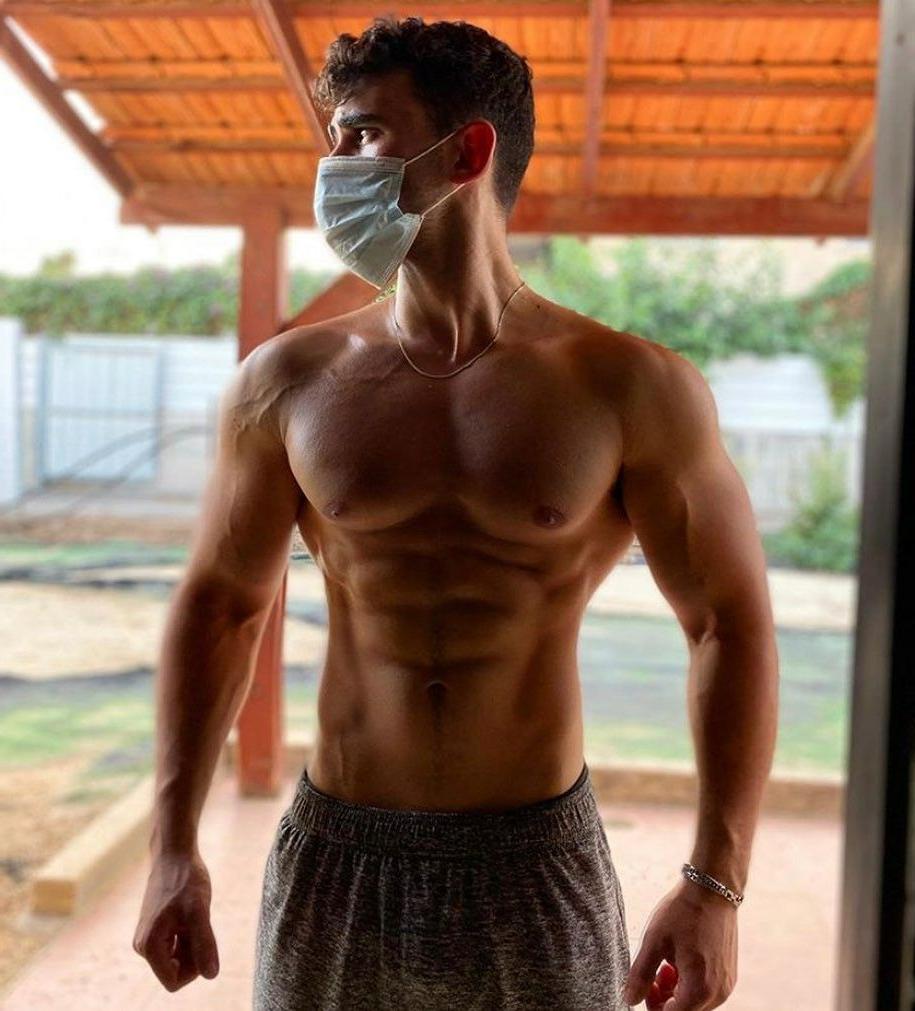 beefy-bare-chest-fit-muscle-pecs-dude-face-mask