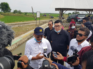 Tinjau Daerah Lumbung Padi, PDI-P Pastikan Irigasi Aman untuk Petani Tinjau Daerah Lumbung Padi, PDI-P Pastikan Irigasi Aman untuk Petani