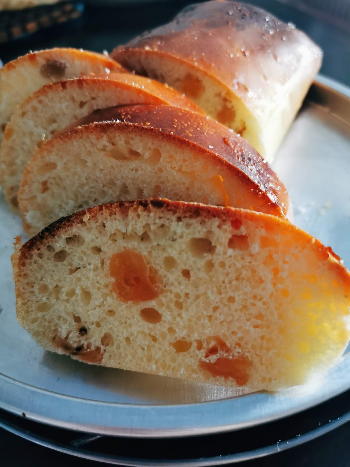 Mia Bakes No Knead Raisin Milk Bread MollyMia