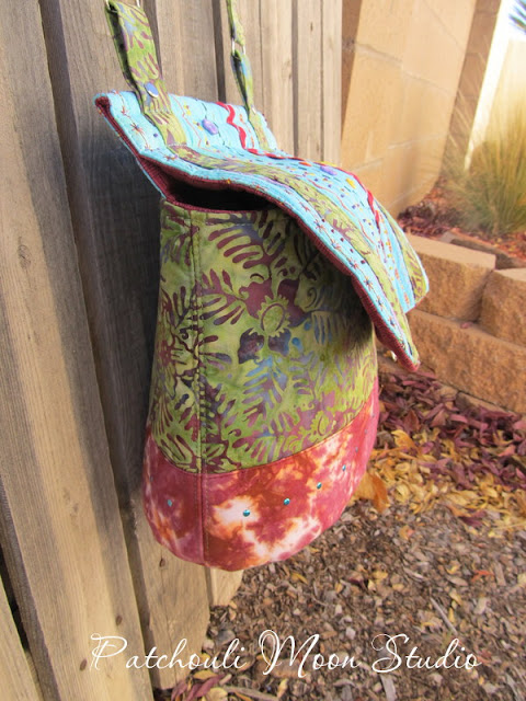 Patchouli Moon Studio~ The Podium Bag