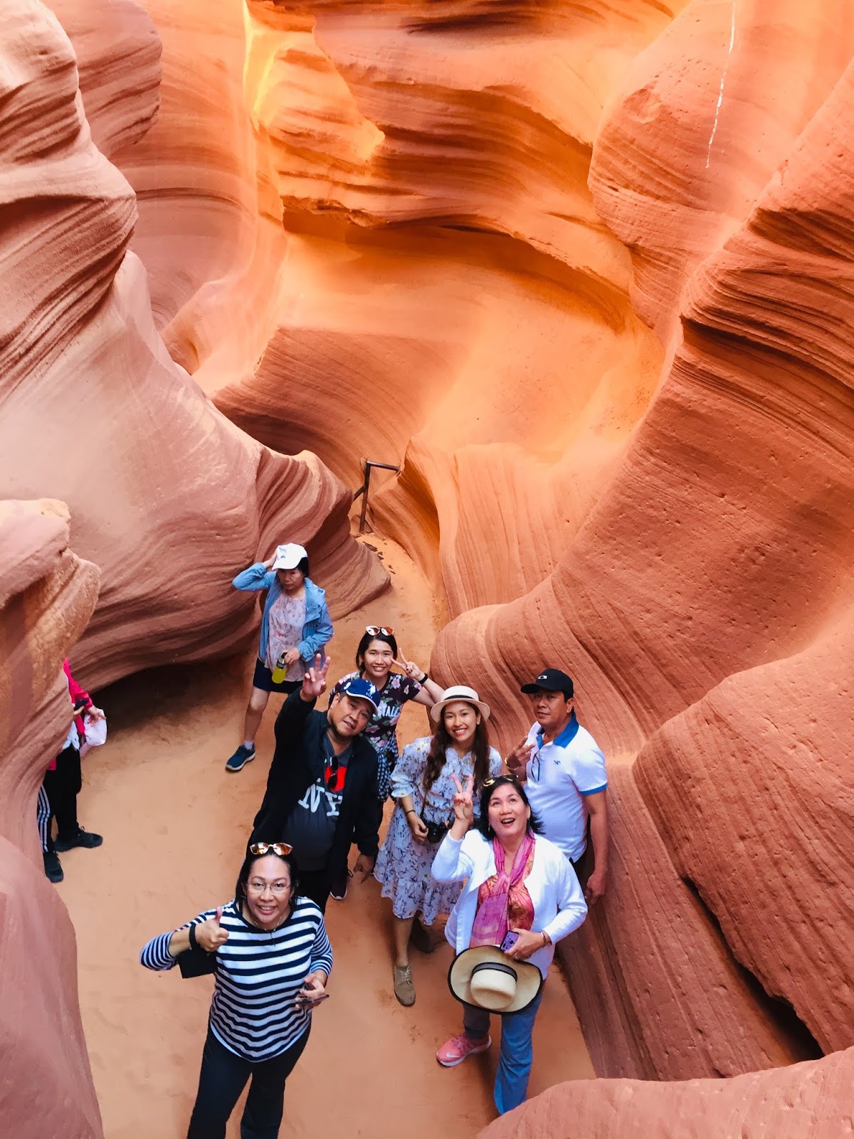 Lower Antelope Canyon in Page, Arizona (Ken's Tours)
