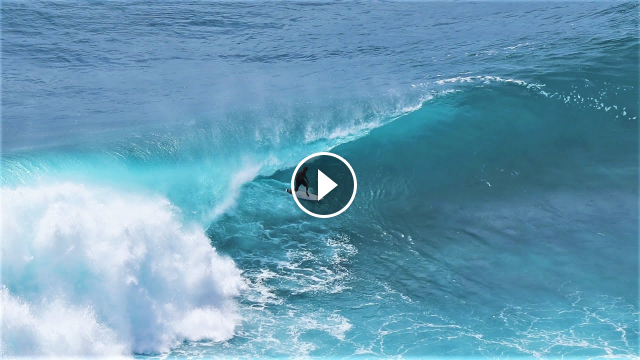 Kelly Slater Surfing Uncrowded Uluwatu - Surfing Bali - 31st October 2020