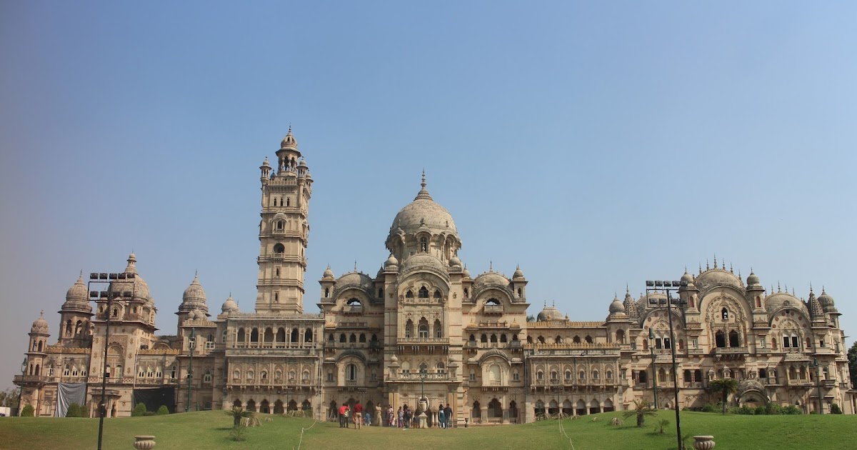 My World: Laxmi Vilas Palace, Vadodara - Signifying the Maratha rule in ...