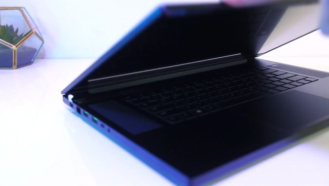 The hinge in Razer Blade Pro 17 gaming laptop runs along the most of the base.