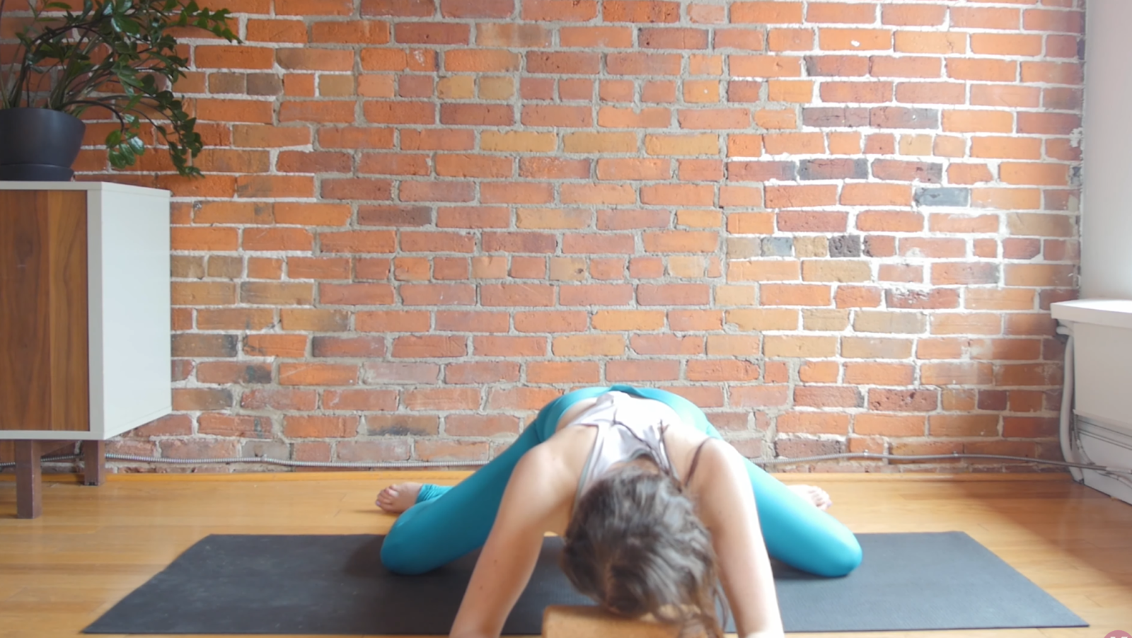 Yoga para tu Yoni: Descubre algunas posturas de yoga beneficiosas para tu  vagina - Rejucream