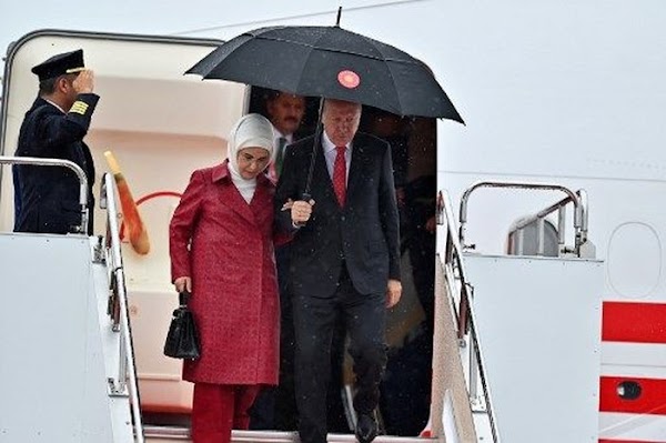 Erdogan Boikot Tas Mewah Sang Istri Asal Prancis?