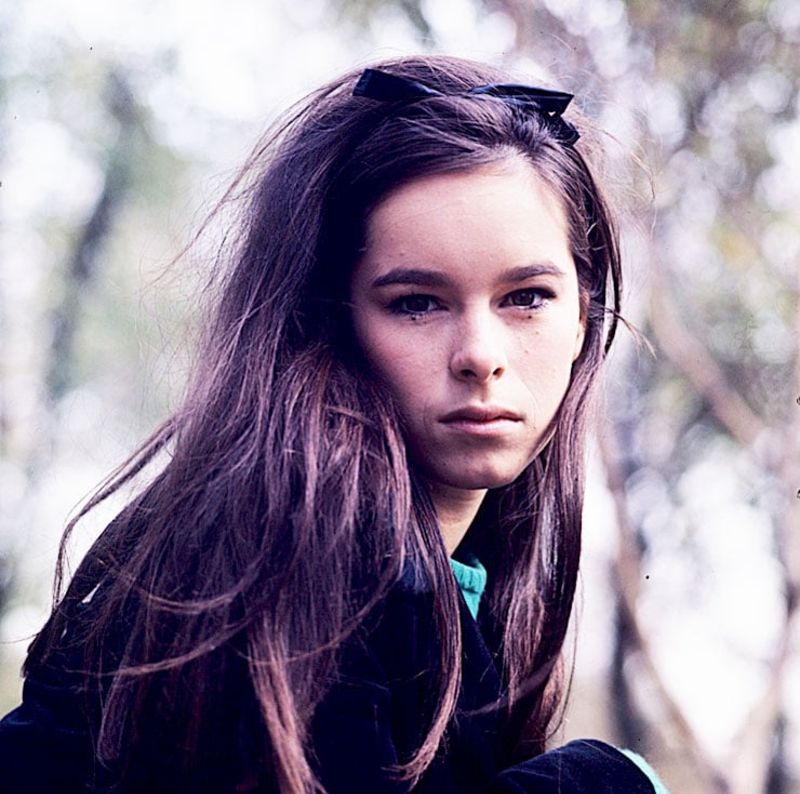40 Photos of a Young Geraldine Chaplin in the 1960s Vintage Everyday