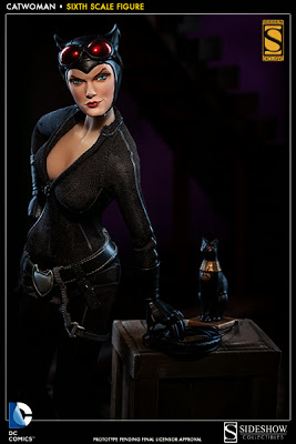 Sideshow Collectibles 1/6 Scale DC Comics Catwoman Figure