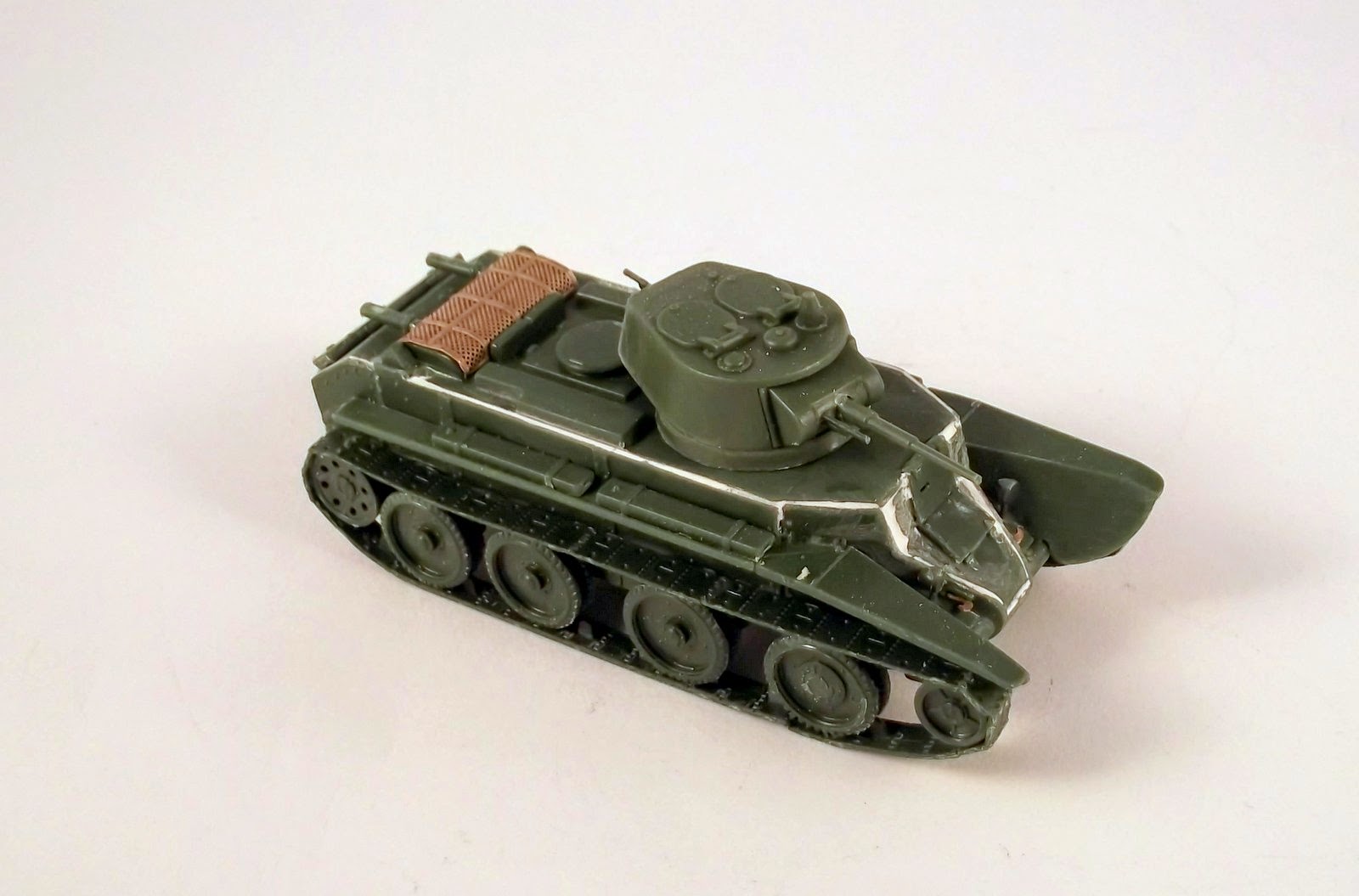 Gulumik Military Models: BT-7 (1937) 1/72 UM 311