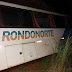 ÔNIBUS DA RONDONORTE TEM PANE ELÉTRICA E TOMBA COM 18 PROFESSORES DA PREFEITURA DE PVH, NA BR 364 SENTIDO ACRE