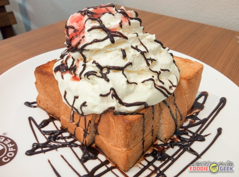 Korean Coffee and Pastries at Tom N Toms Cafe HungryChad