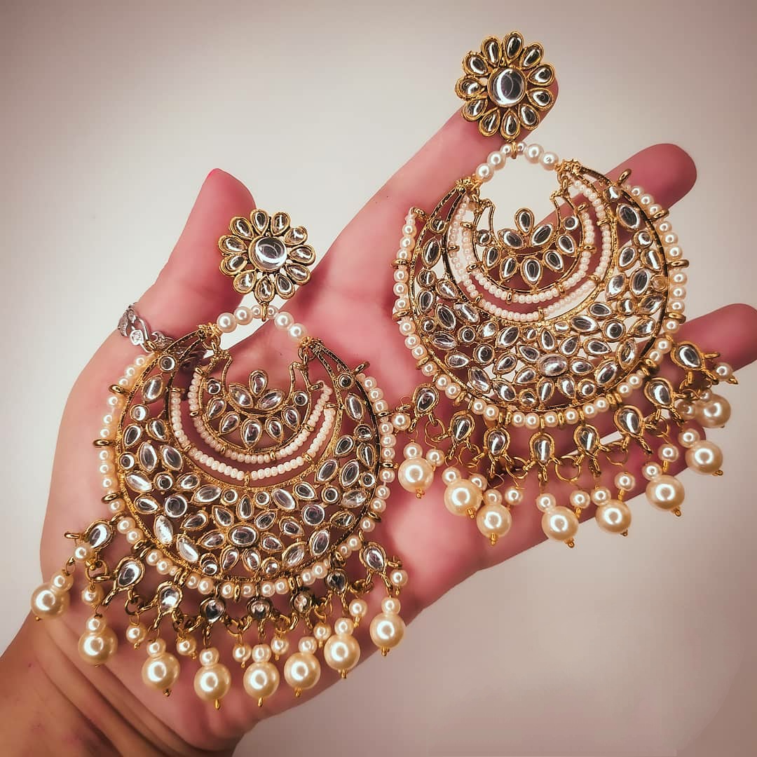 Oxidized gold earrings