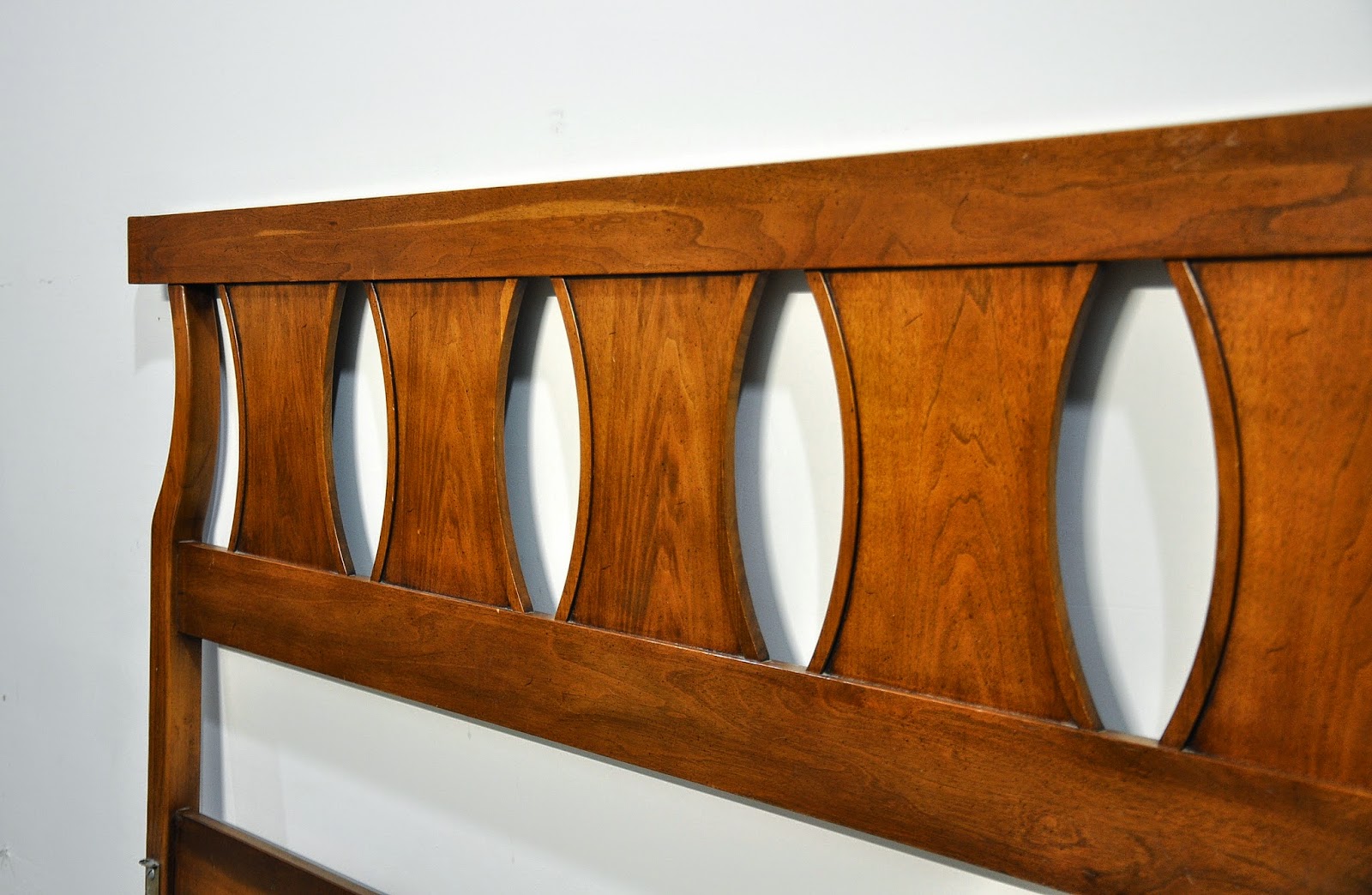 SELECT MODERN Mid Century Modern King Headboard / Bed