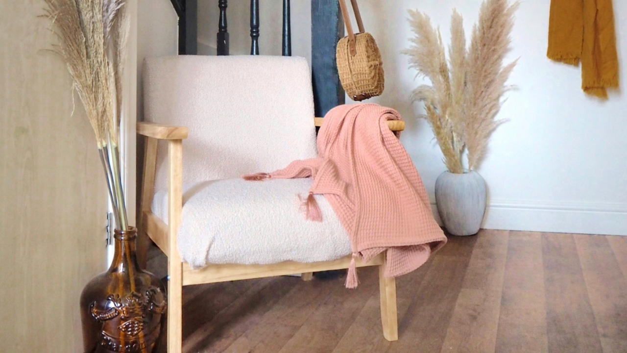 Nosew upholstered Armchair DIY White Company dupe Dove Cottage