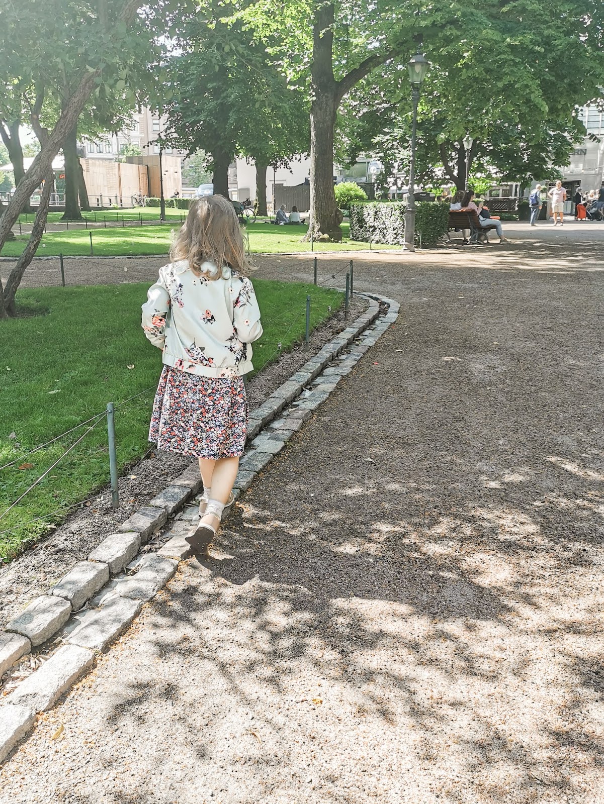 Big mamas home by Jenni S. Viikon parhaat 30/20 Big mamas home by Jenni S. Viikon parhaat 30/20