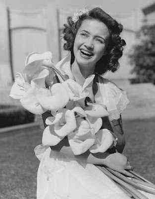 Laura's Miscellaneous Musings: Farewell to Jane Powell