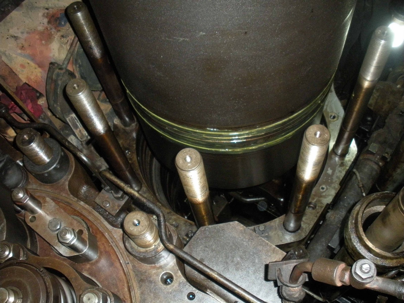 Cylinder Liner Installation ProcessMAN B&W 58/68 Diesel Engine HFO