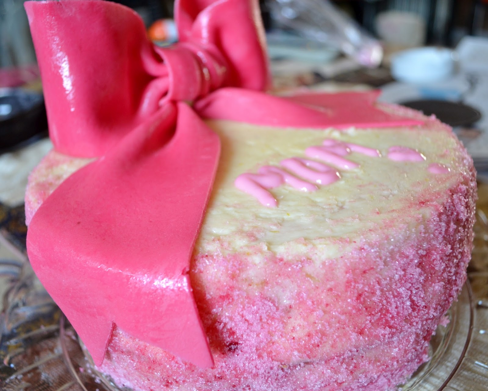 Deezert: Pretty in Pink Ribbons, A Mother's Day Cake