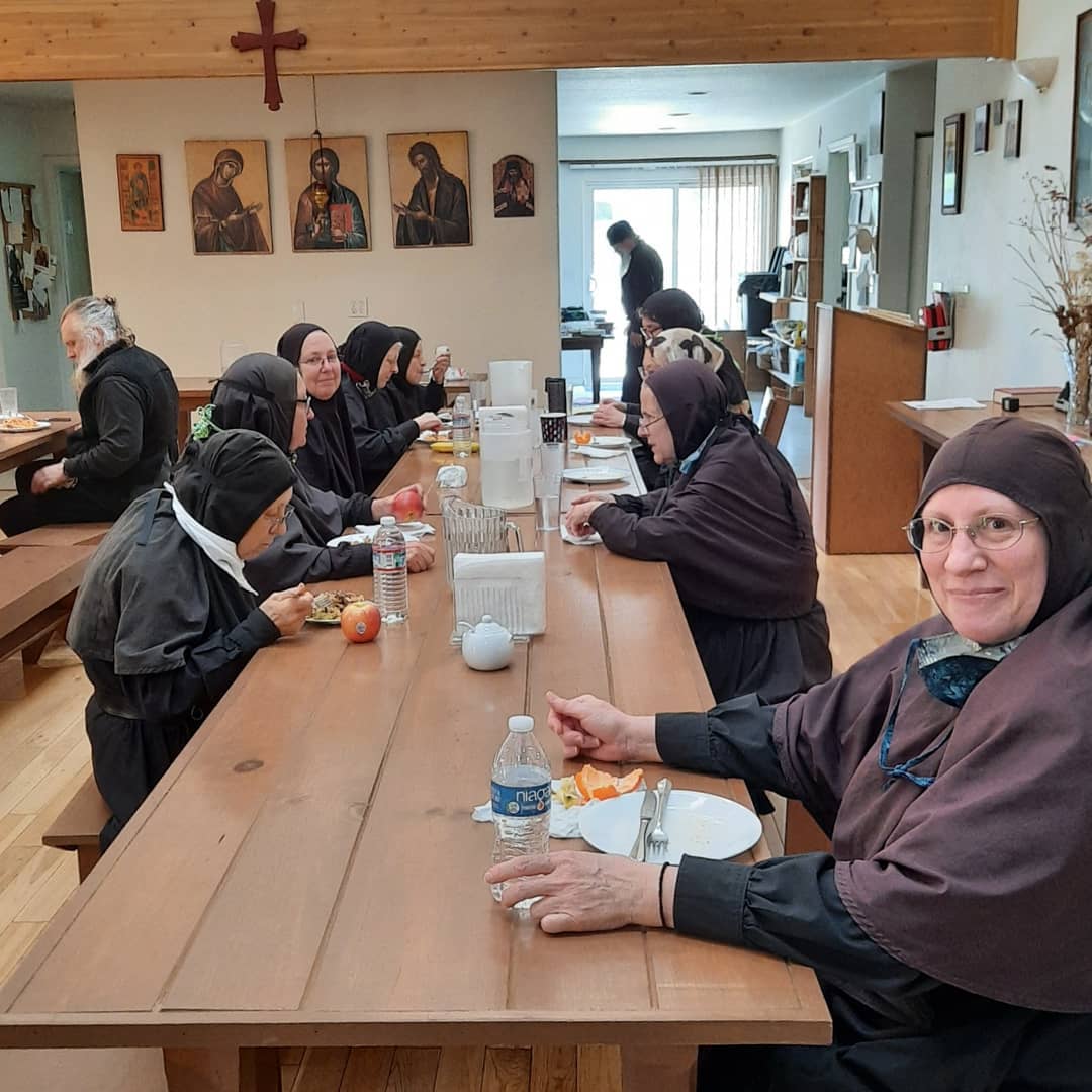 ΑΠΑΝΤΑ ΟΡΘΟΔΟΞΙΑΣ Holy Assumption Monastery . Manton, California.