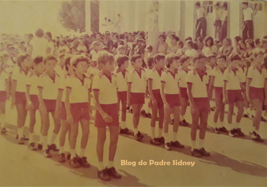 Blog do Padre Sidney Canto: Escola Janelinha do Saber