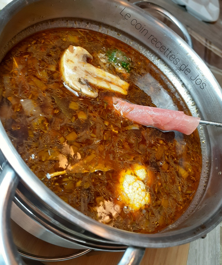 Le coin recettes de Jos BOUILLON A FONDU CHINOISE MAISON